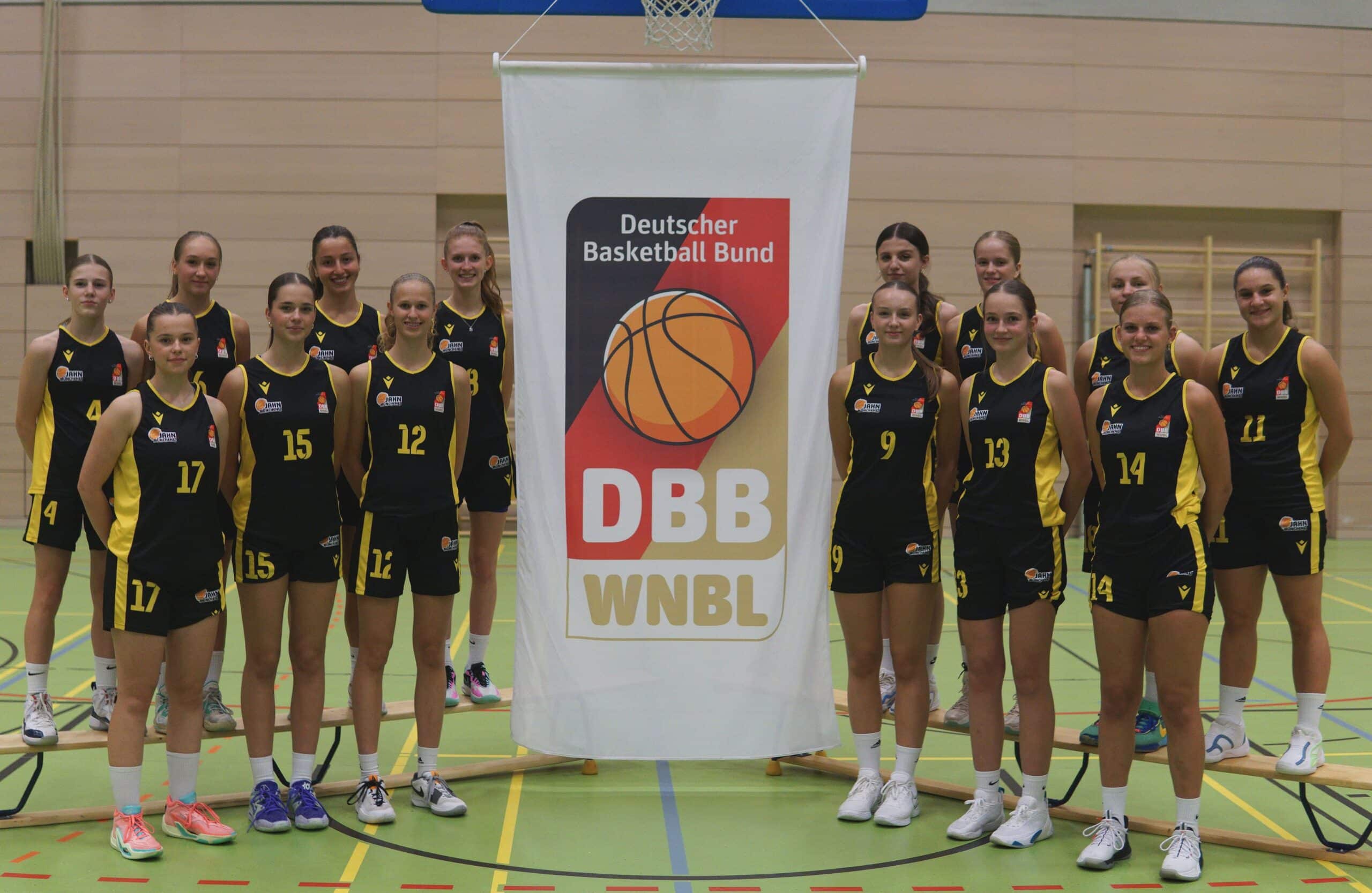 WNBL23-24-TeamphotoTSJahn